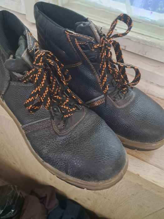 Рабочие ботинки,рабочие ботинки