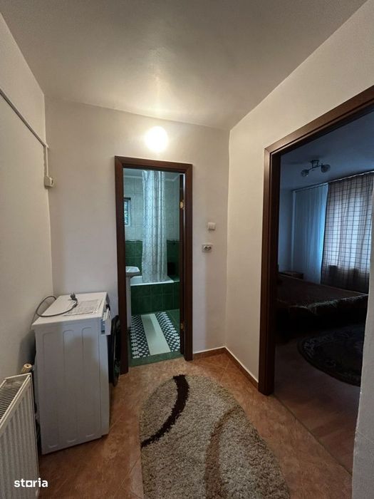 Apartament 2 camere decomandate, 9 Mai