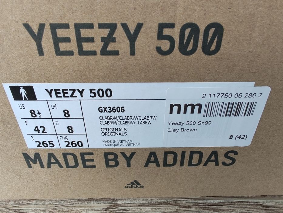 Adidași Yeezy 500