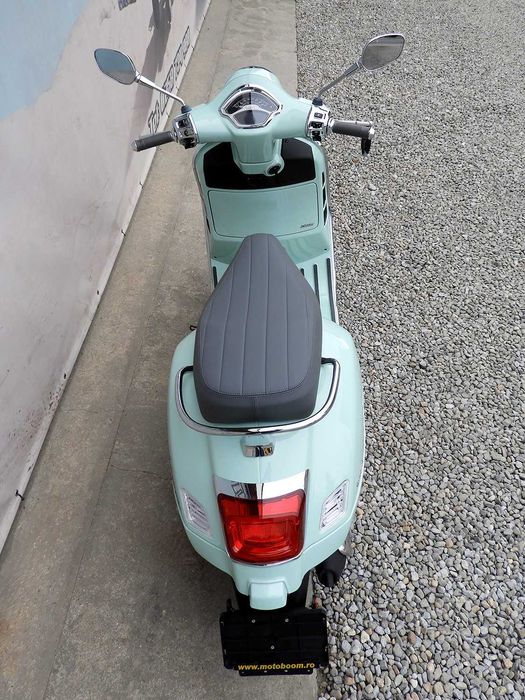 Scuter Vespa GTS 125 2025 | Rate | Leasing