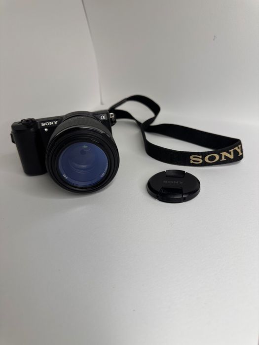 Sony a5100 пълен комплект