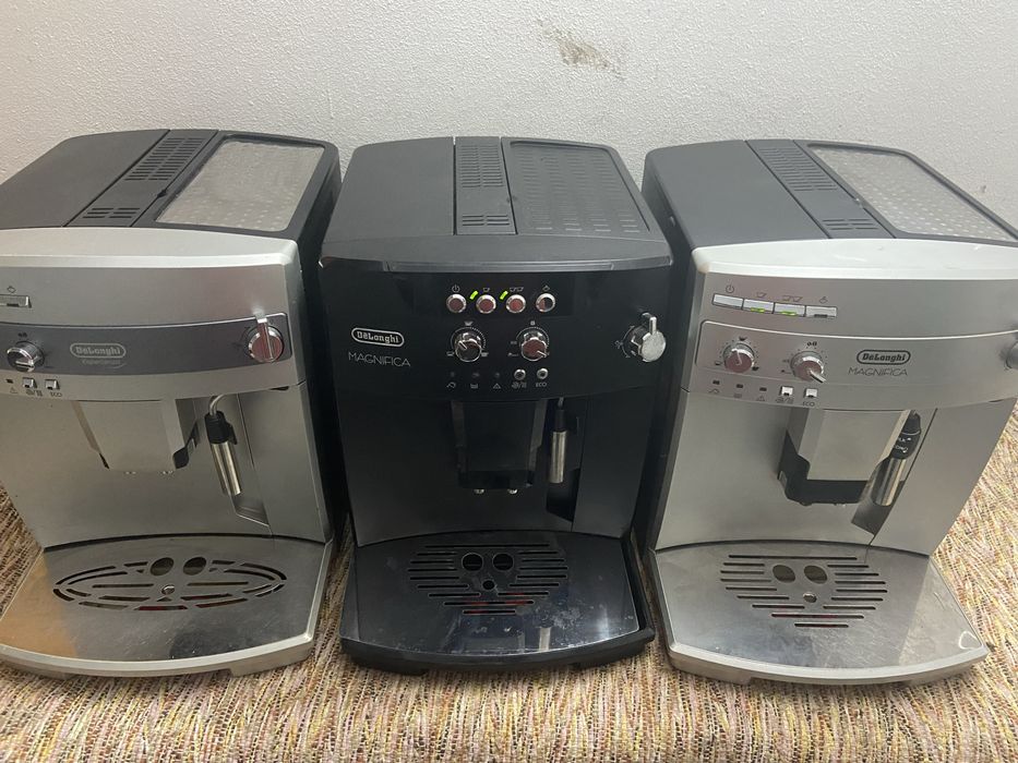 Expresor cafea Delonghi magnifica eco