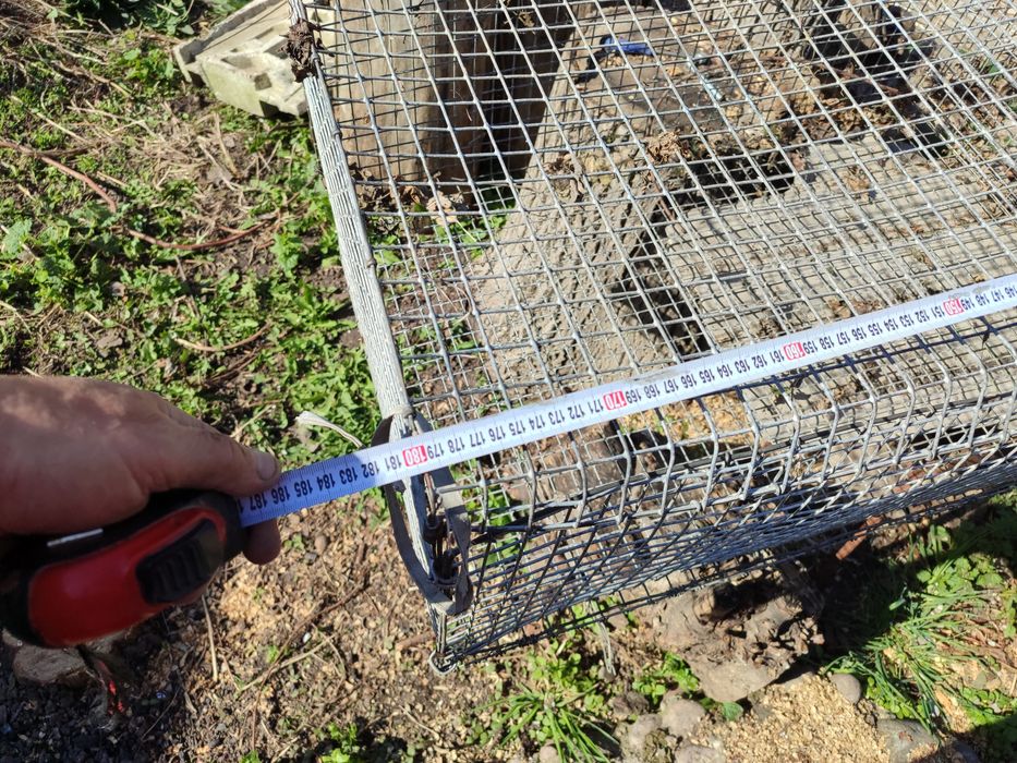 Клетка  для  кур .