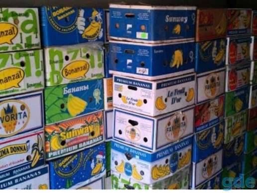 Банан каробки, чисто под банан