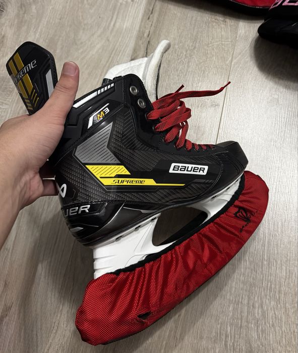 Хоккейные коньки Bauer