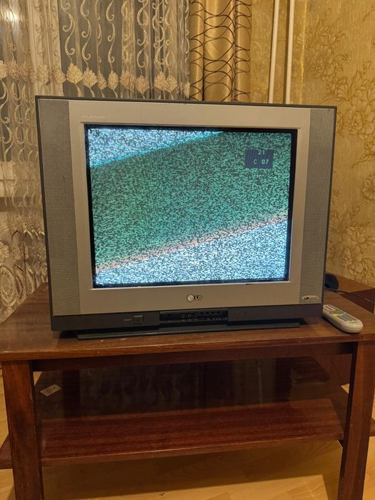 Продам телевизор недорого
