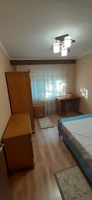 Inchiriez : apt 3 camere Tudor Vladimirescu et 1