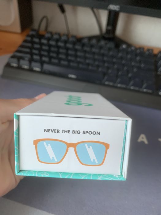 Слънчеви очила Goodr – оригинални, с кутия и калъф