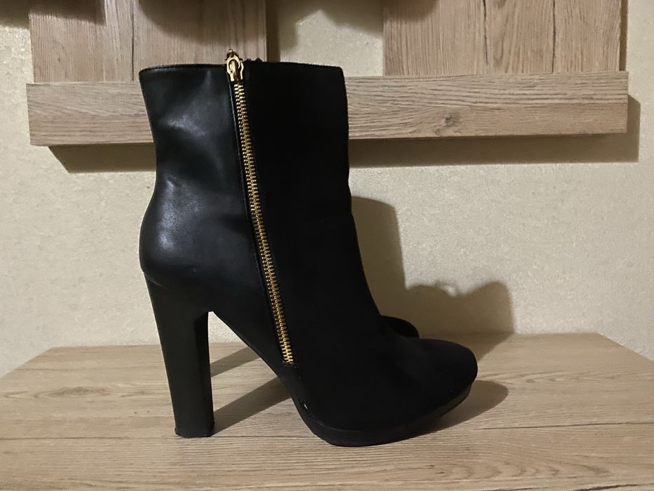 Сапожки женские 39 размер