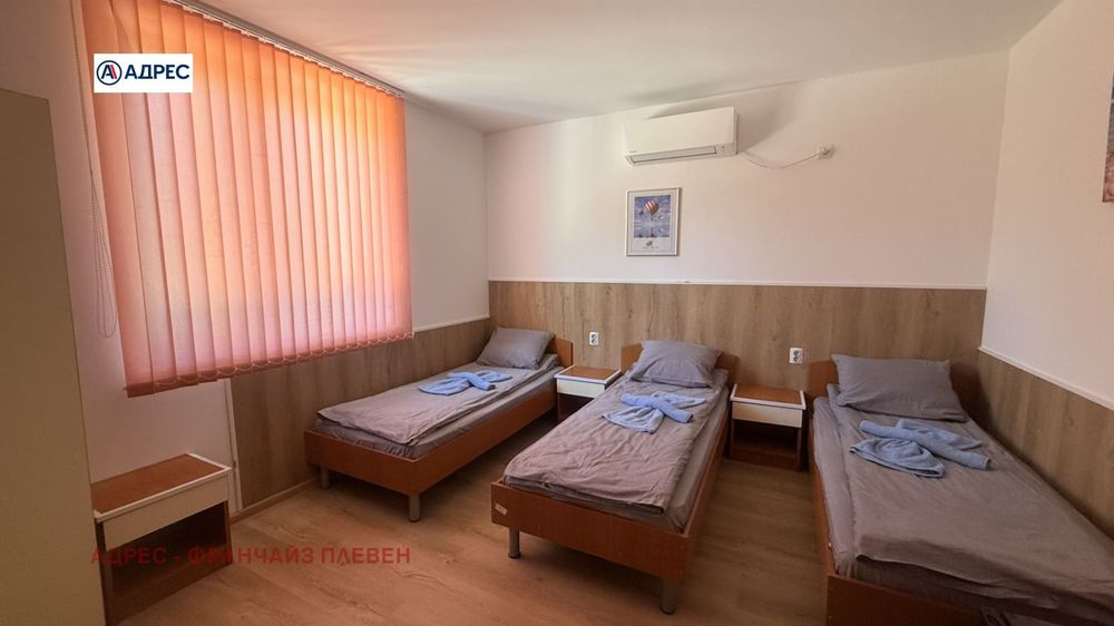 Къща в Плевен, област-гр.Долна Митрополия площ 202 цена 345000