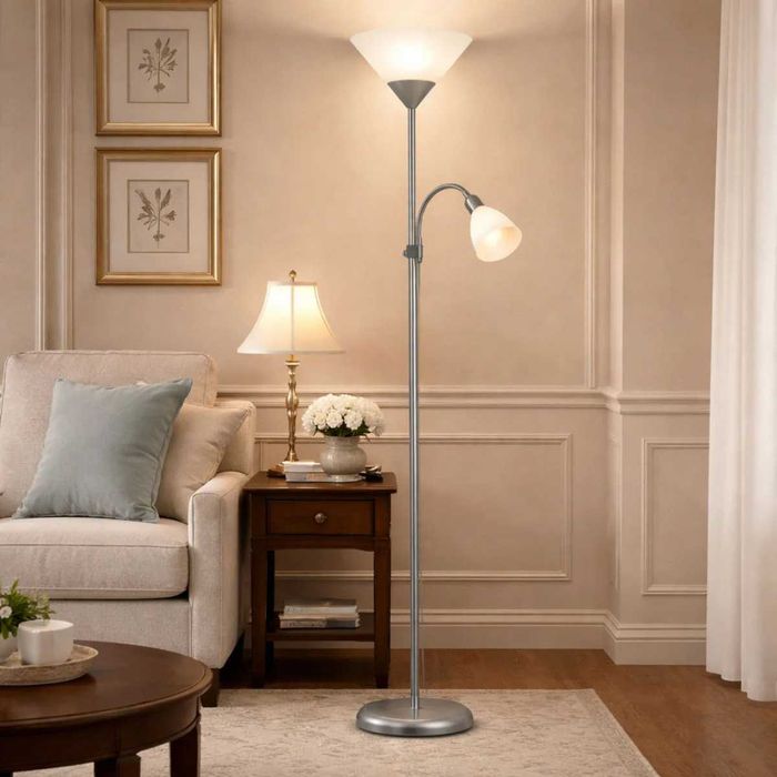 Lampadar Emy Plus