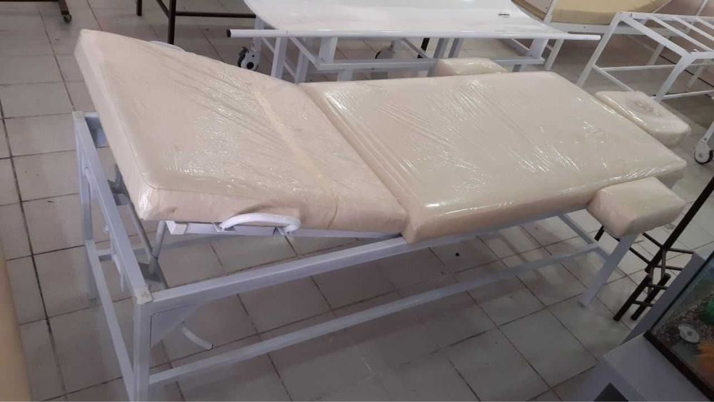 Массажная кушетка! Массажный стол! Кушетка чемодан! Раскладной стол!