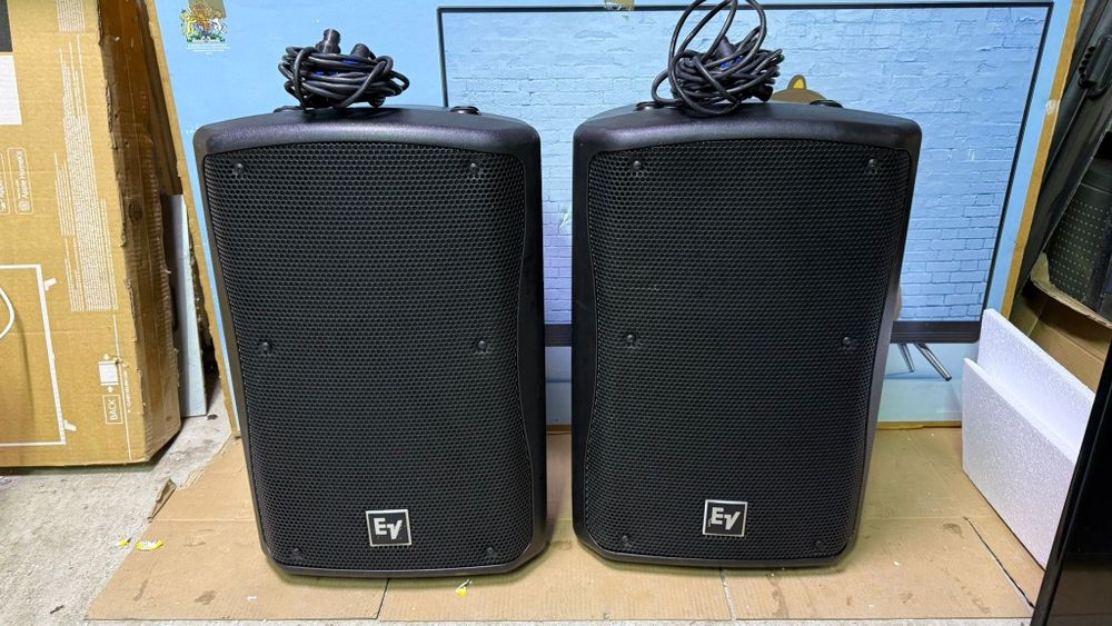 Boxe Electro Voice ZX3-90