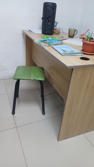 Продам парты для учителя