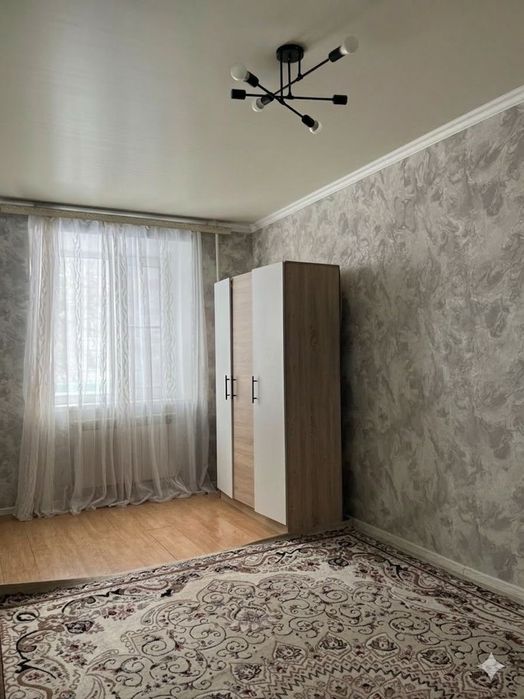 Продам 2ком квартиру в центре