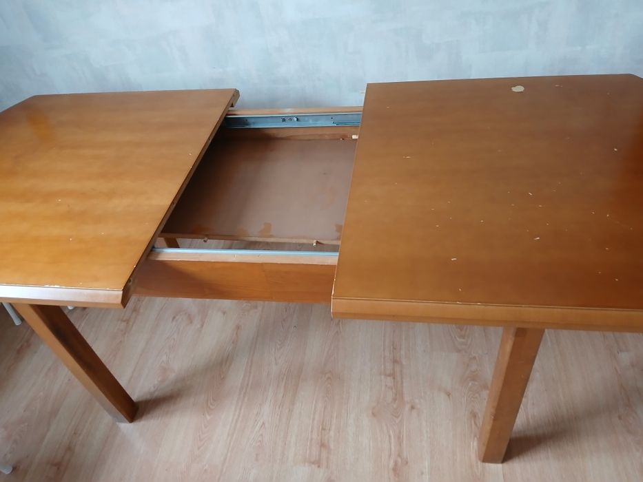 Продаю стол раздвижной 80×160×200