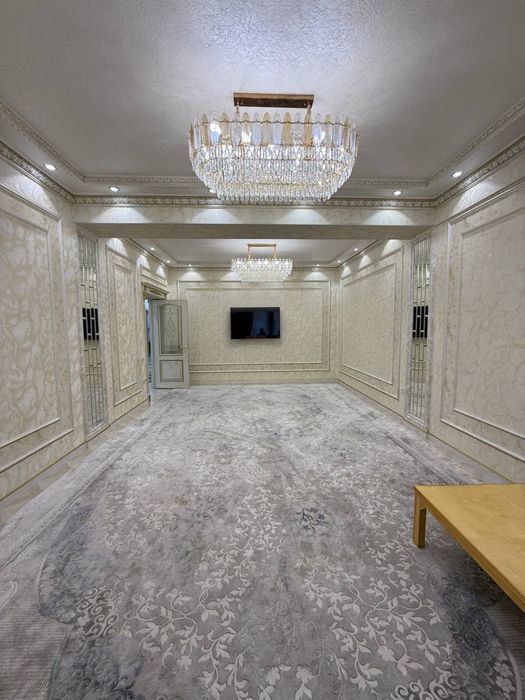 Продаётся 4-х комнатная квартира в Чиланзаре