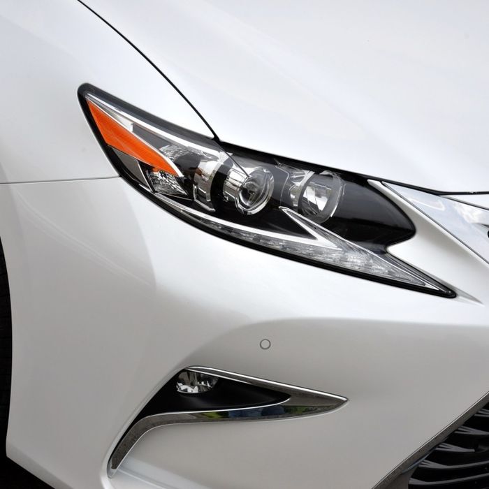 Стекла фар lexus ES300