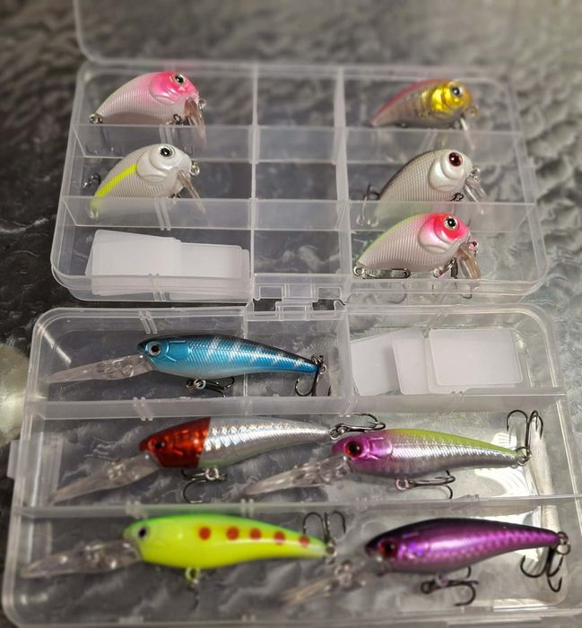 Комплект воблери за спининг – различни модели и цветове + кутии
