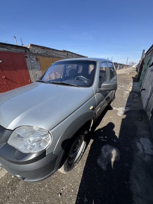 Продам ниву шевролет 2013года