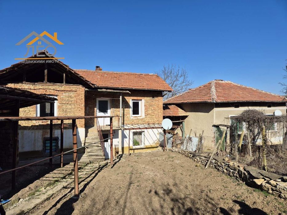Продава се Къща в с. Добромирка, Област Габрово - 92 кв.м за 139 €/кв.м - Снимка #3