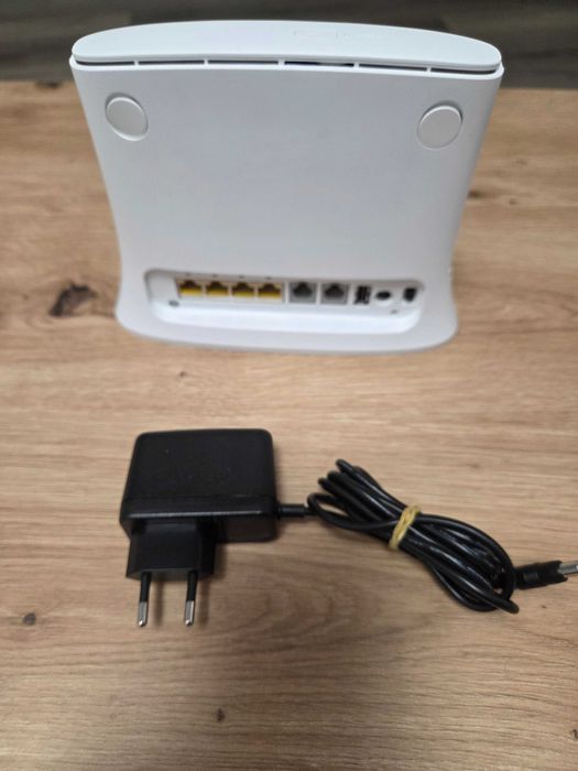 Router 4g ZTE MF283V liber de rețea pentru internet la camere video