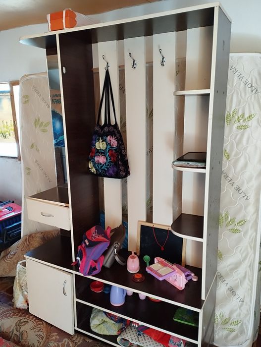 Прихожка продаётся