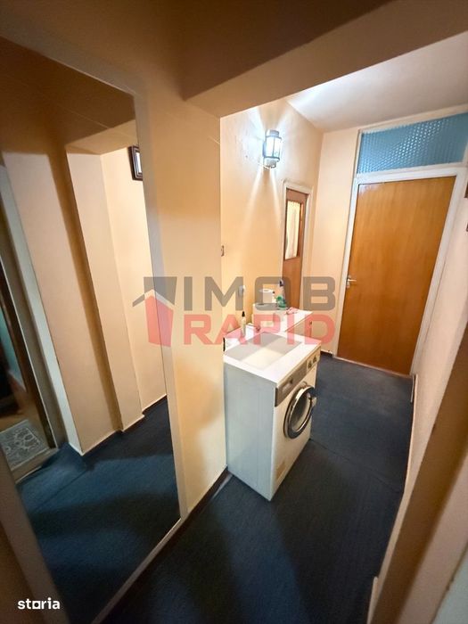 Apartament cu 3 camere, Zona Han