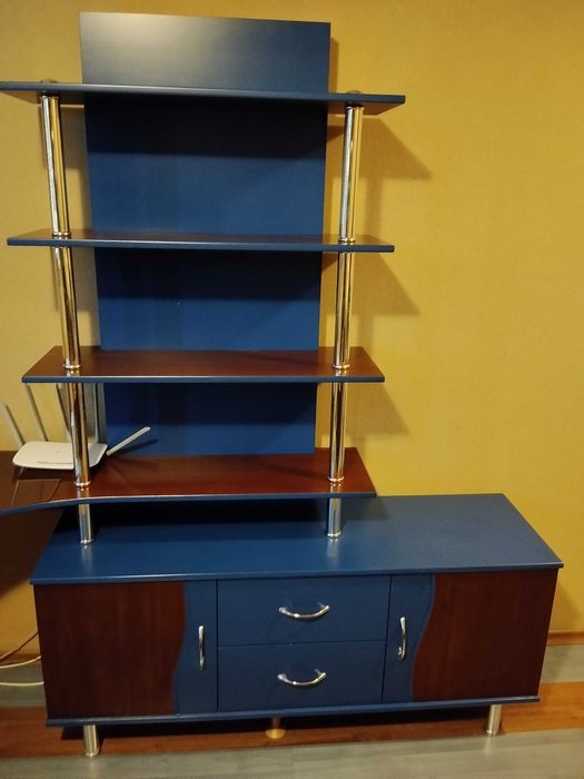 секция MDF шкаф с три полици