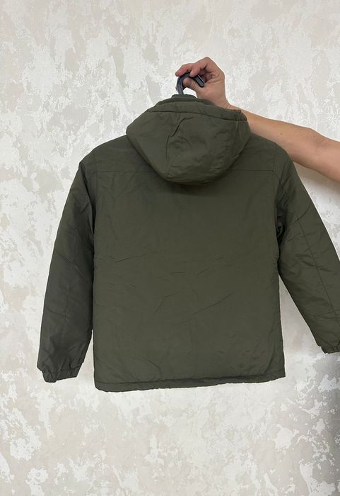 Куртку продам новую