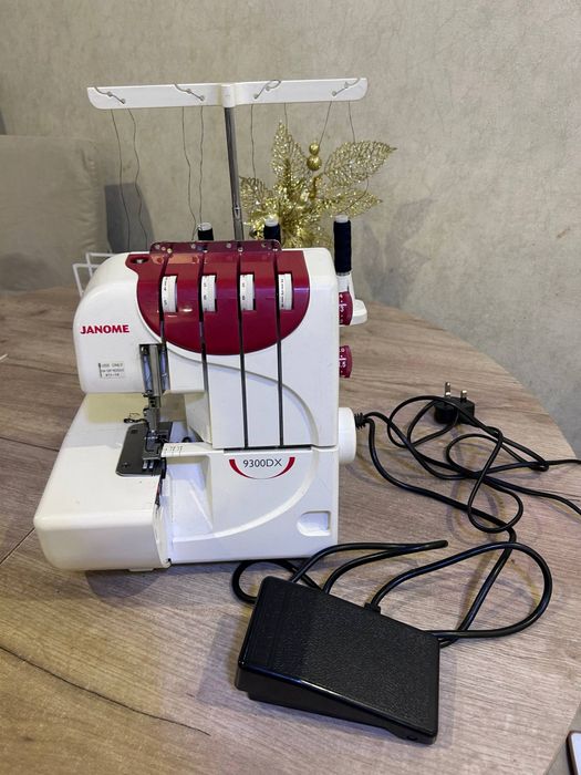 Оверлок JANOME 9300DX. В идеальном состоянии
Оверлок JANOME 9300DX. В