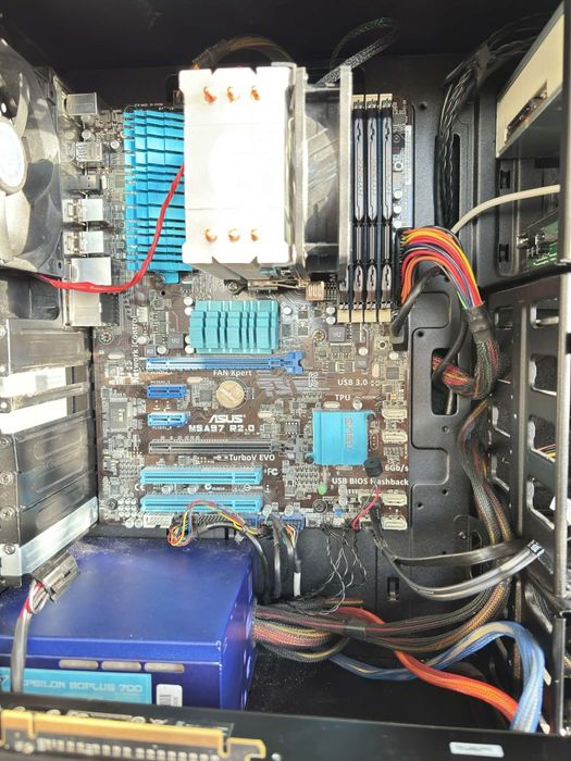 Бюджетен гейминг компютър – RX 580 8GB / 16GB RAM / SSD