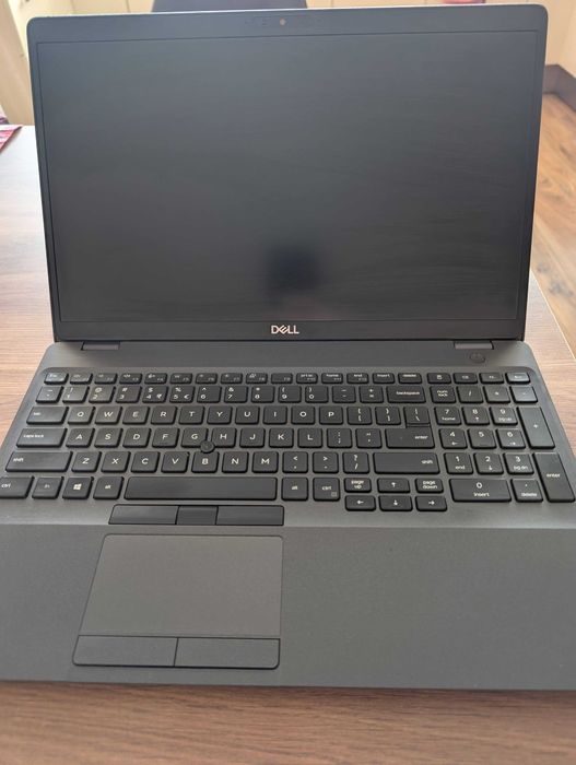 DELL Latitude5501, i7-9850H, 16GB RAM