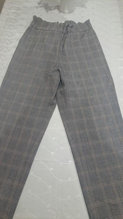 Продам Костюм двойку для девочек