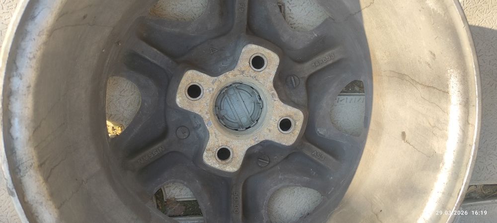 Продам титановые диски на Ниссан