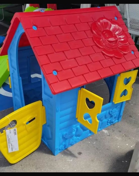 Casuță ideal loc de joacă pentru copii.,uşor de montat,nouâ în cutie.