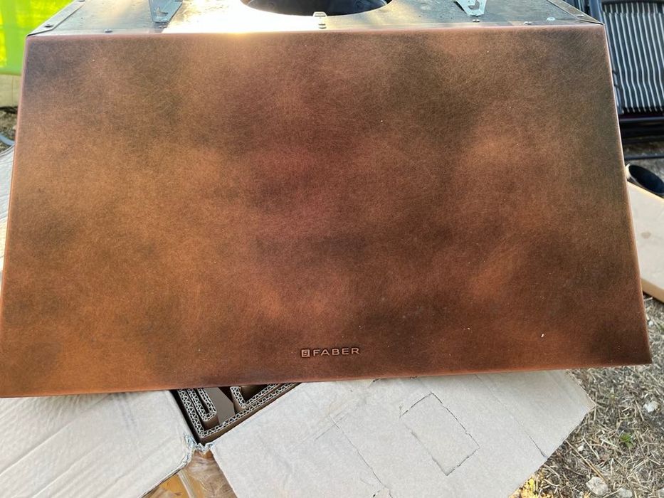 Ширм Фабер Външен