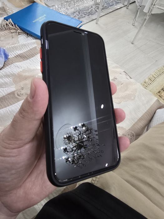Iphone XR 128гб состояние идеальный