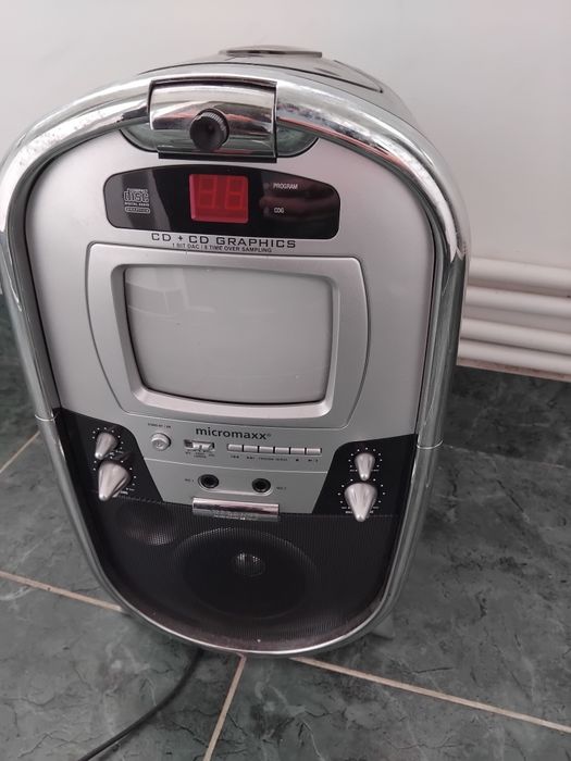 Vând sistem de karaoke retro/vintage