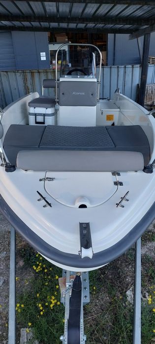 Нова стъклопластова лодка марка Karel 450cc