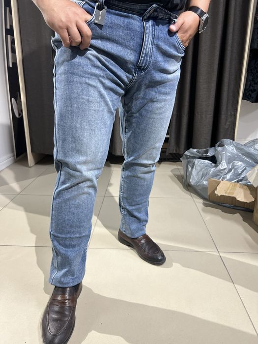 Джинсы  стильные разные модели