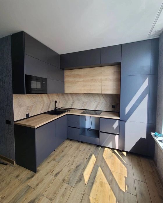 Кухонная мебиль.