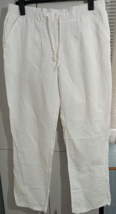 Pantaloni albi mărimea 44 din ramie(un fel de in) și bumbac