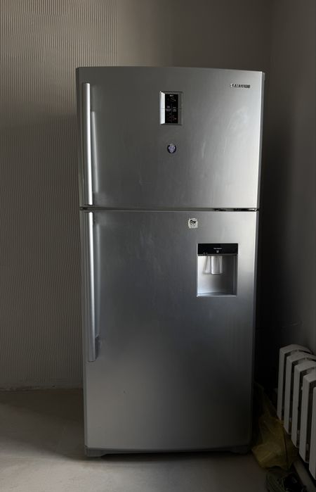 Холодильник Samsung RT77KBTS