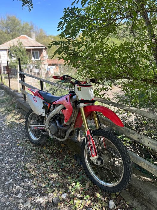 Honda CRF 450 ( НА ЧАСТИ)