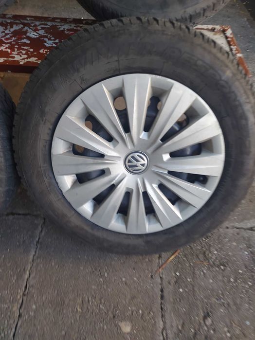 Железни джанти със зимни гуми 15''