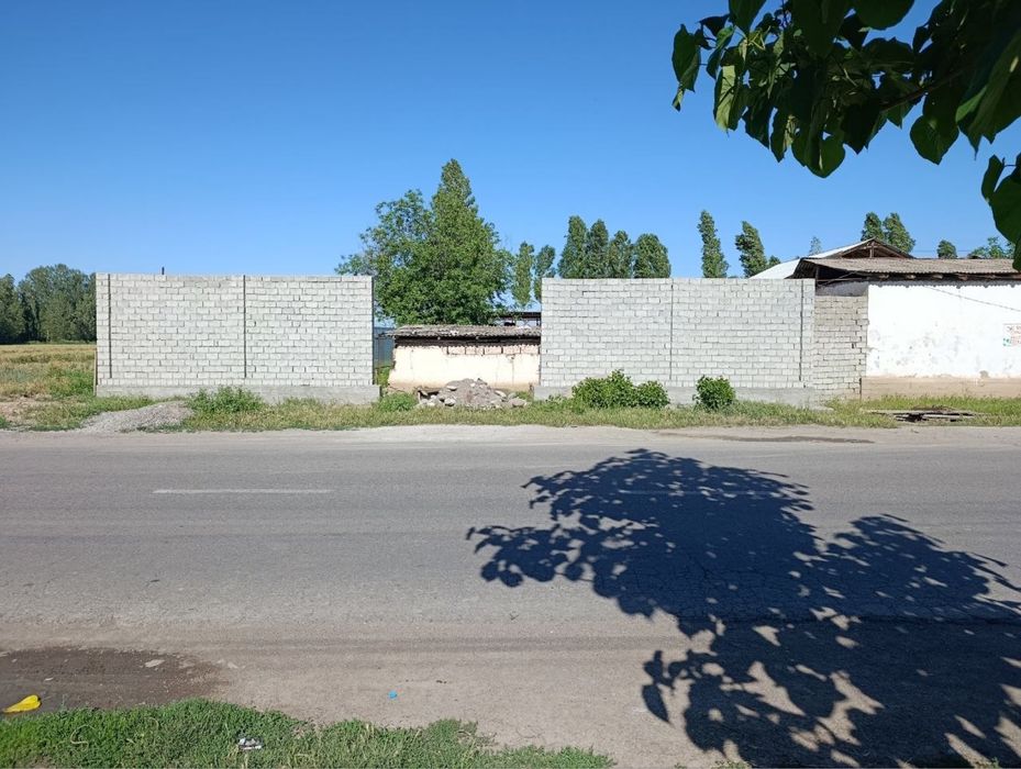 Yer sotiladi 3.03 sotik Yangi Toshkent