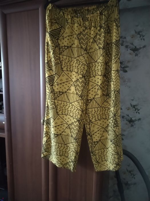 Продам летний костюм