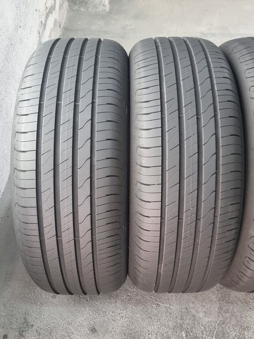 215/55/17 Goodyear 4Броя: 200€ 6.2мм