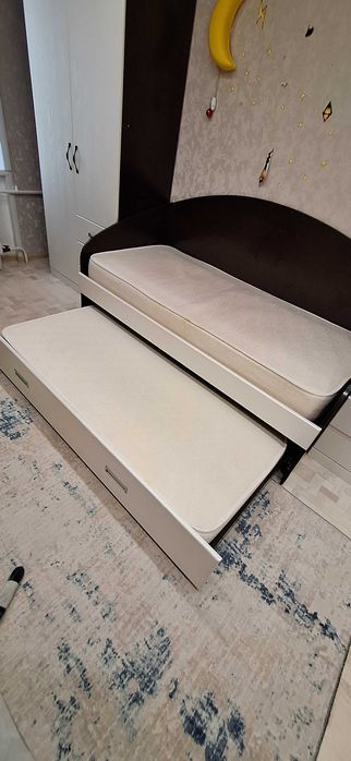 Продам кровать, б/у